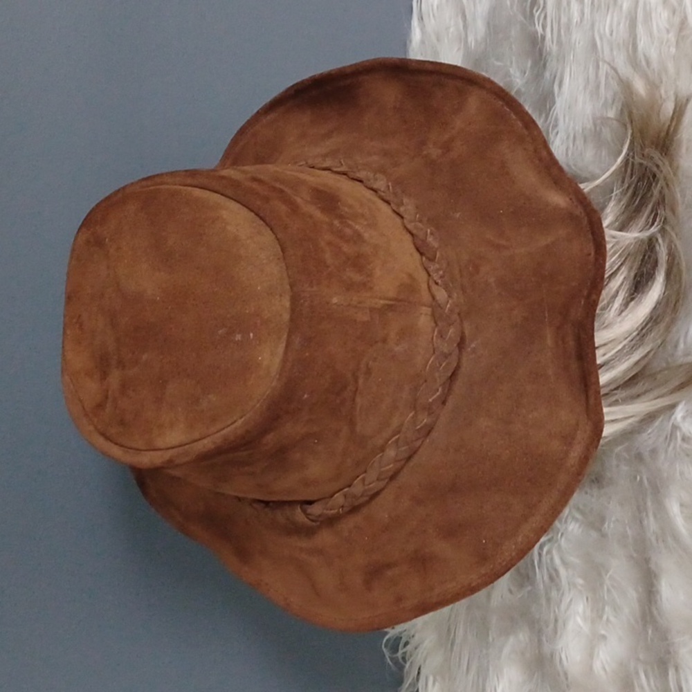 Wilson Leather Rodeo Hat - Picture 2 of 16